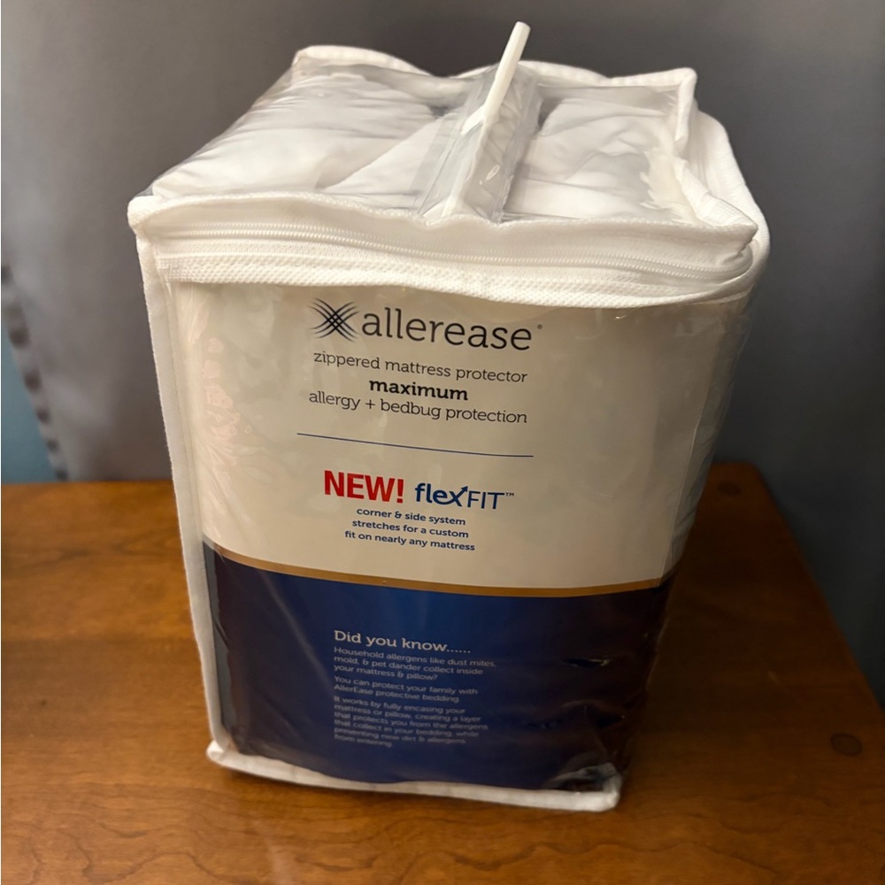 NIB Allerease Allergy Protection Cover for King Mattress - Picture 2 of 4